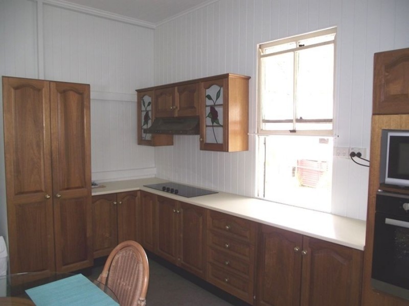 7 Theebine Road, Theebine QLD 4570