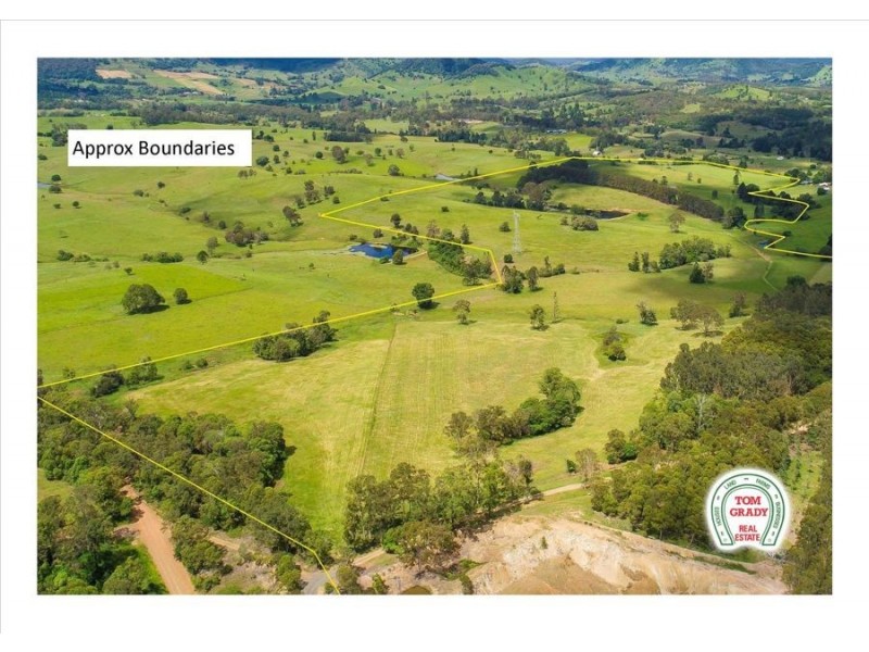 12 Paling Road, Calico Creek QLD 4570