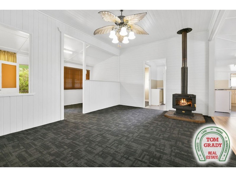 2 Wattle Street, Kilkivan QLD 4600
