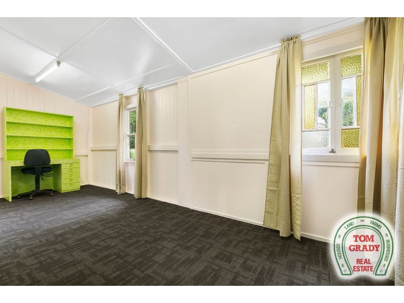 2 Wattle Street, Kilkivan QLD 4600