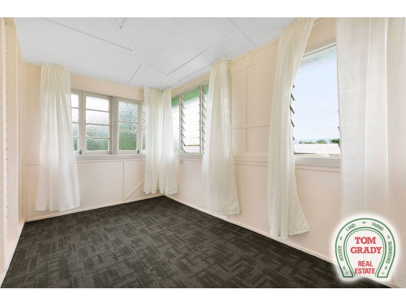 2 Wattle Street, Kilkivan QLD 4600
