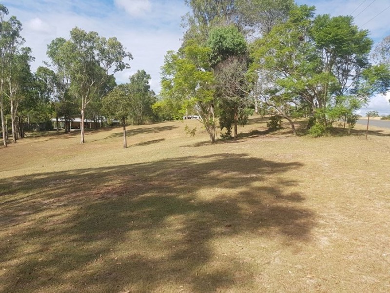 39 Rammutt Road, Chatsworth QLD 4570