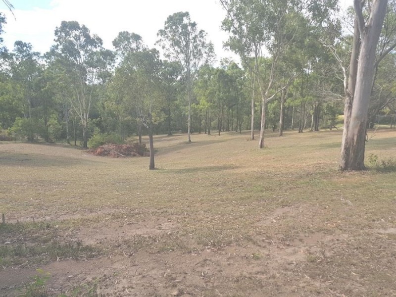 39 Rammutt Road, Chatsworth QLD 4570