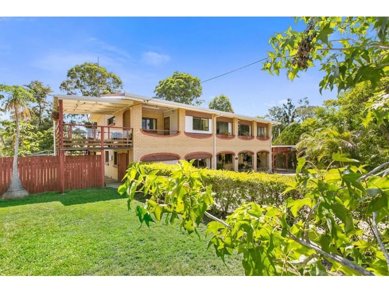 66 Watson Road, Southside QLD 4570