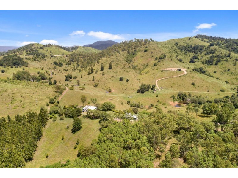 106 East Diggings Road, Glastonbury QLD 4570