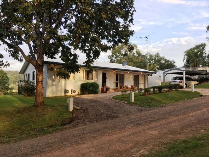 8 Thompson Road, Ross Creek QLD 4570