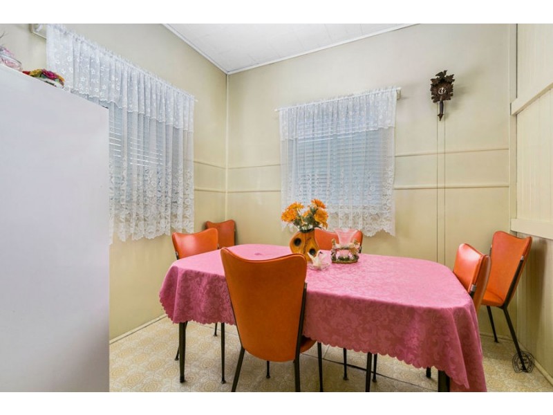 16 Oak Street, Gympie QLD 4570