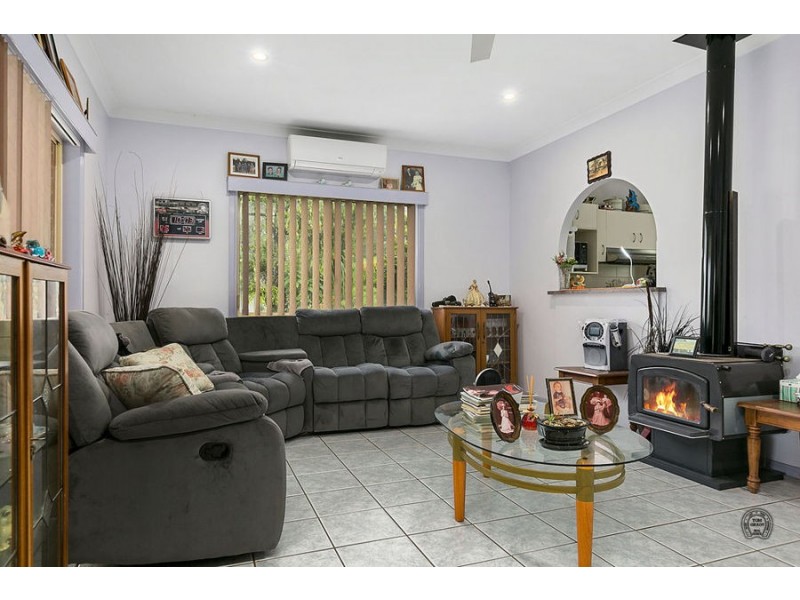 873 Old Gympie Road, Paterson QLD 4570