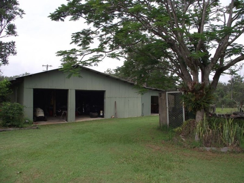 725 Talegalla Drive, Talegalla Weir QLD 4650