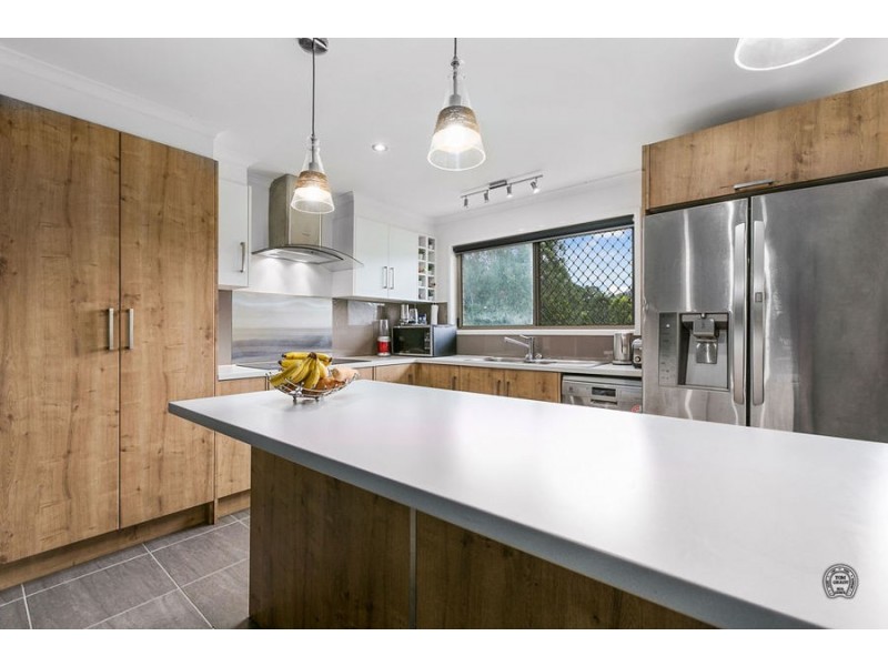 5 Kabi Crescent, Widgee QLD 4570