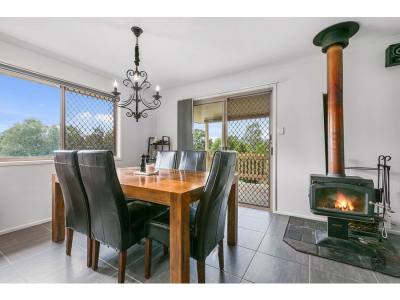 5 Kabi Crescent, Widgee QLD 4570