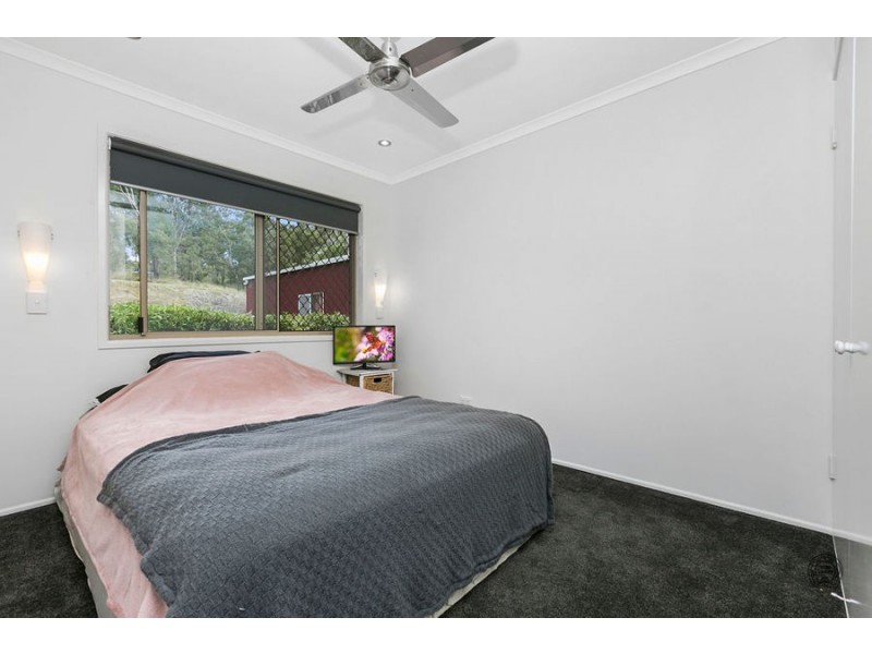 5 Kabi Crescent, Widgee QLD 4570
