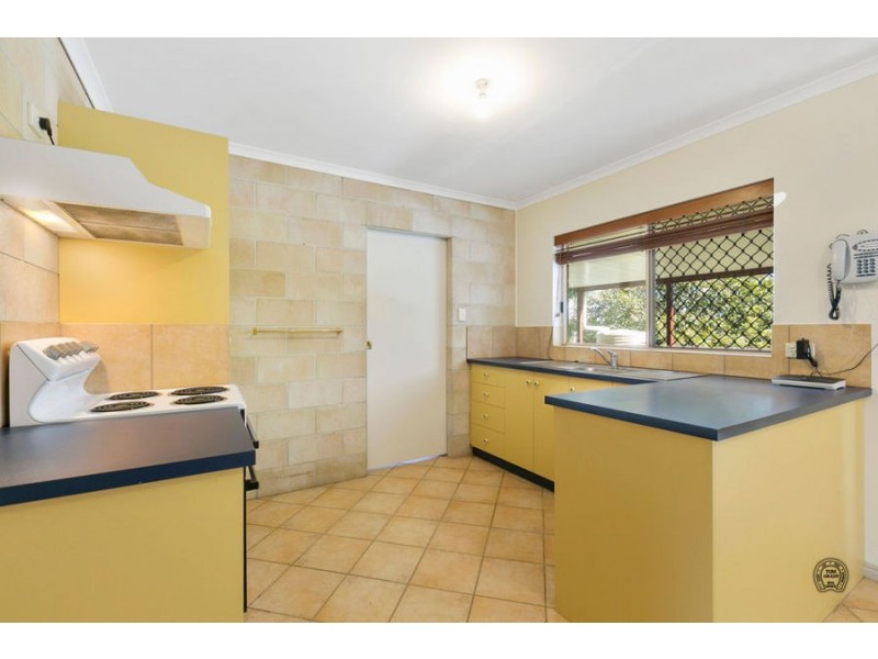 130 Groundwater Road, Southside QLD 4570