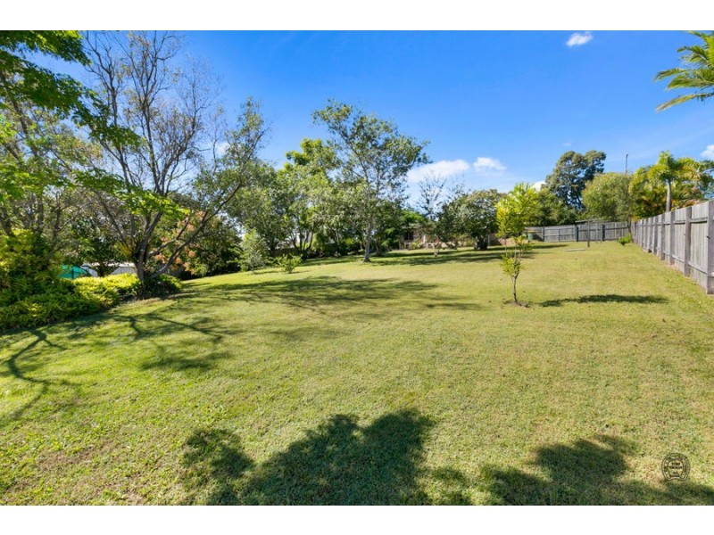 130 Groundwater Road, Southside QLD 4570