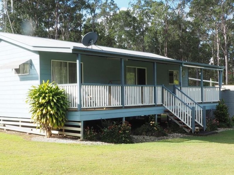 4 Arborseventeen Road, Glenwood QLD 4570