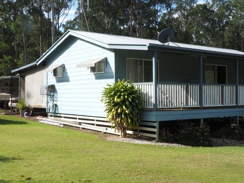 4 Arborseventeen Road, Glenwood QLD 4570