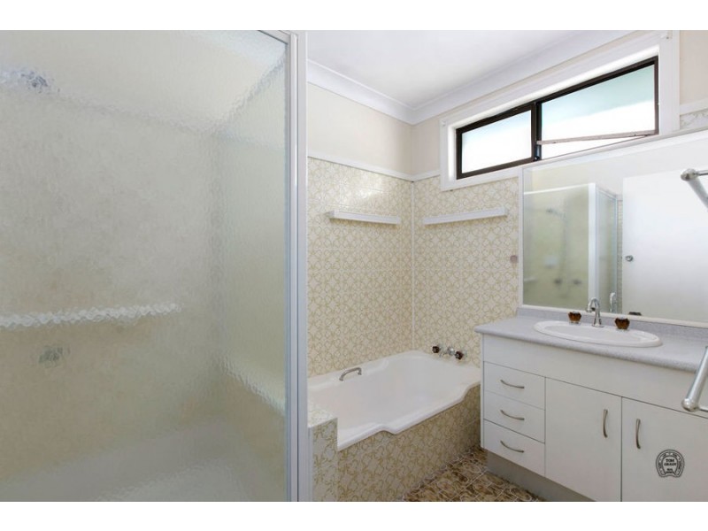 1 Watt Lane, Gympie QLD 4570