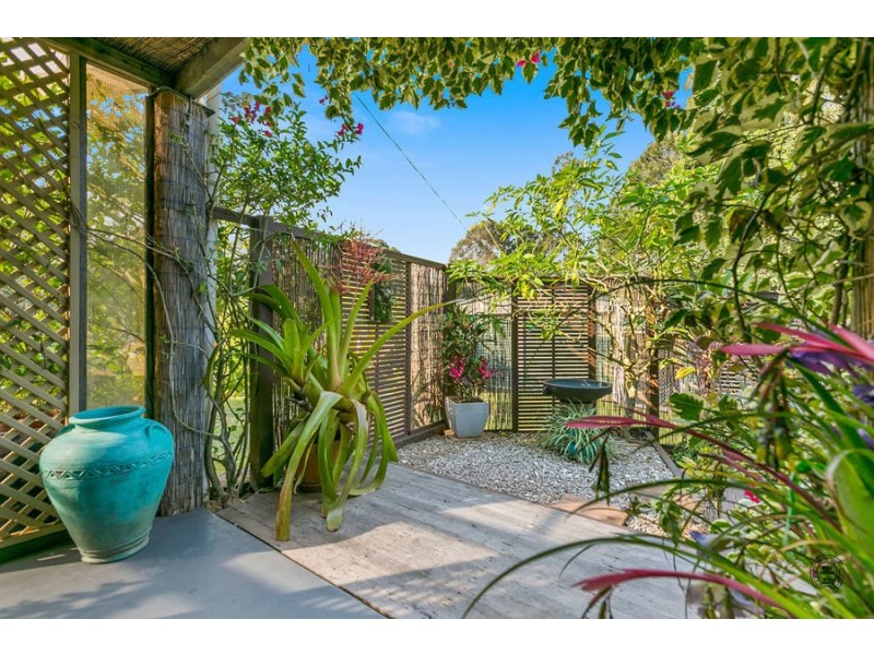 10 Elizabeth Street, Cooran QLD 4569