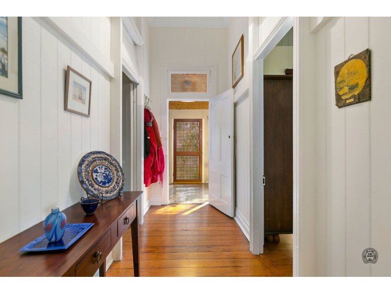 10 Elizabeth Street, Cooran QLD 4569