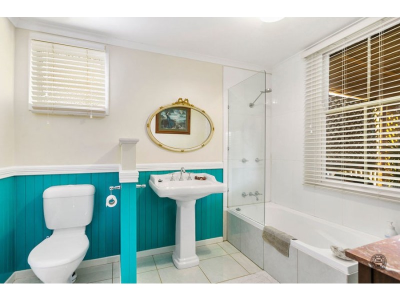 10 Elizabeth Street, Cooran QLD 4569