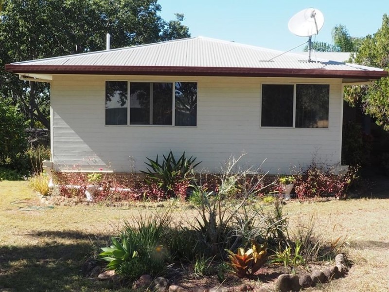 234 McIntosh Creek Road, Jones Hill QLD 4570