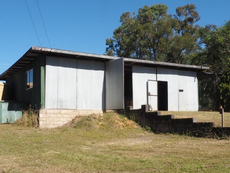 234 McIntosh Creek Road, Jones Hill QLD 4570