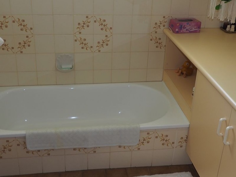 234 McIntosh Creek Road, Jones Hill QLD 4570