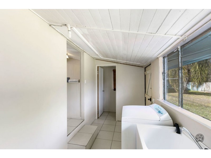 29 Sorensen Road, Southside QLD 4570