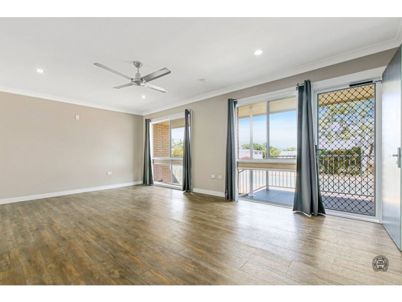 77 Henry Street, Gympie QLD 4570