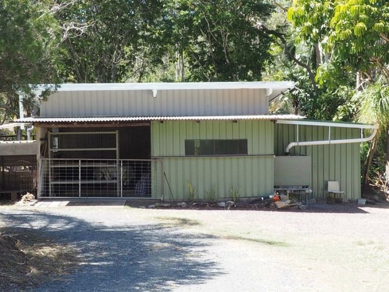150 Deans Road, The Palms QLD 4570