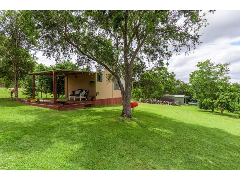 561 McIntosh Creek Road, Mcintosh Creek QLD 4570