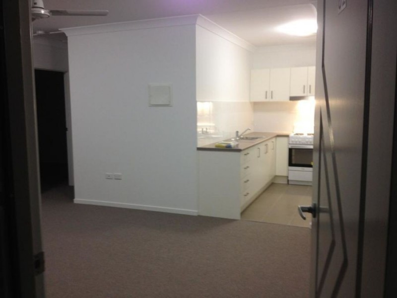 Unit 62 2/12 College Road, Southside QLD 4570