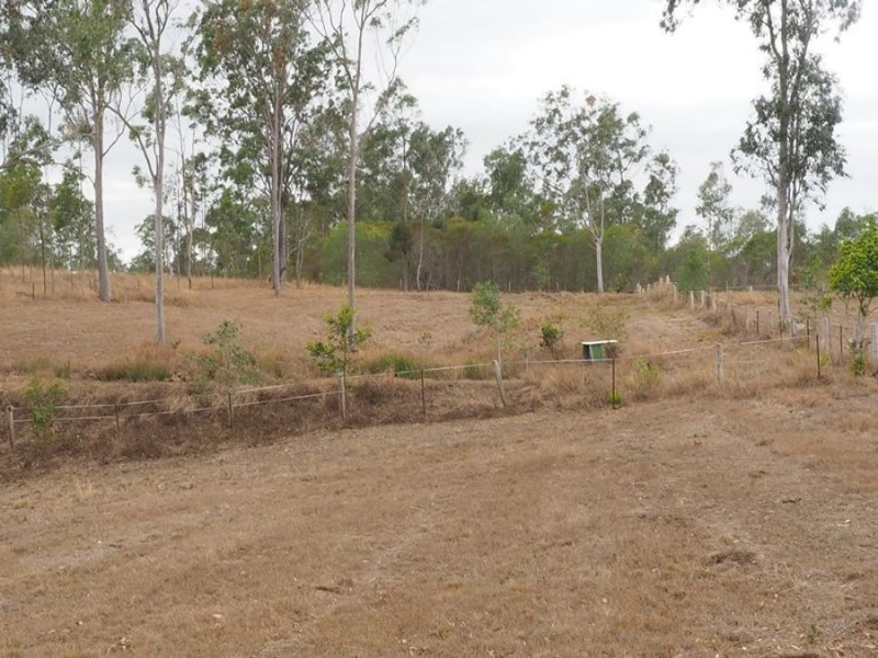 210 Caulleys Road, Paterson QLD 4570