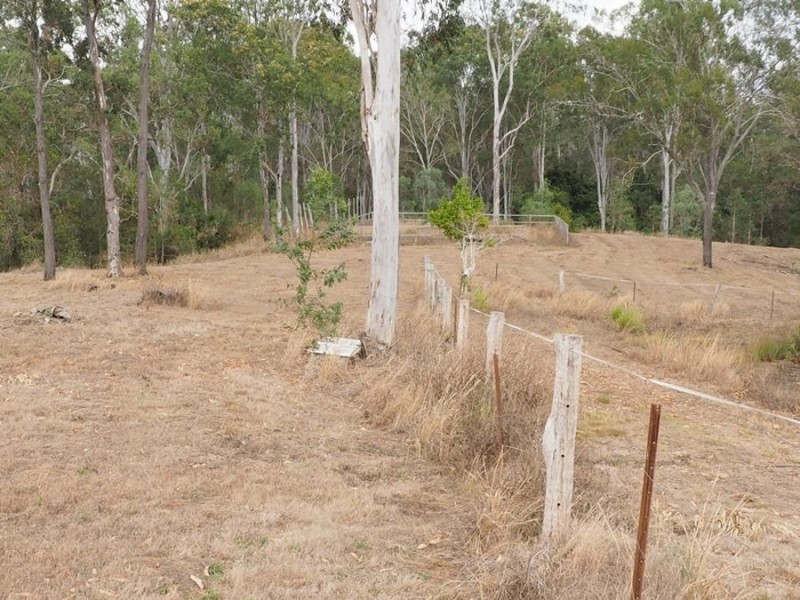 210 Caulleys Road, Paterson QLD 4570