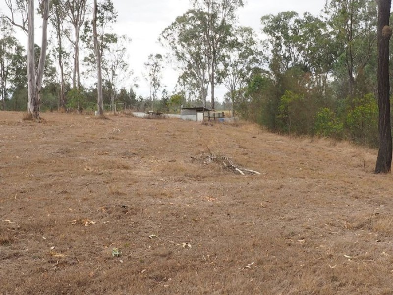 210 Caulleys Road, Paterson QLD 4570