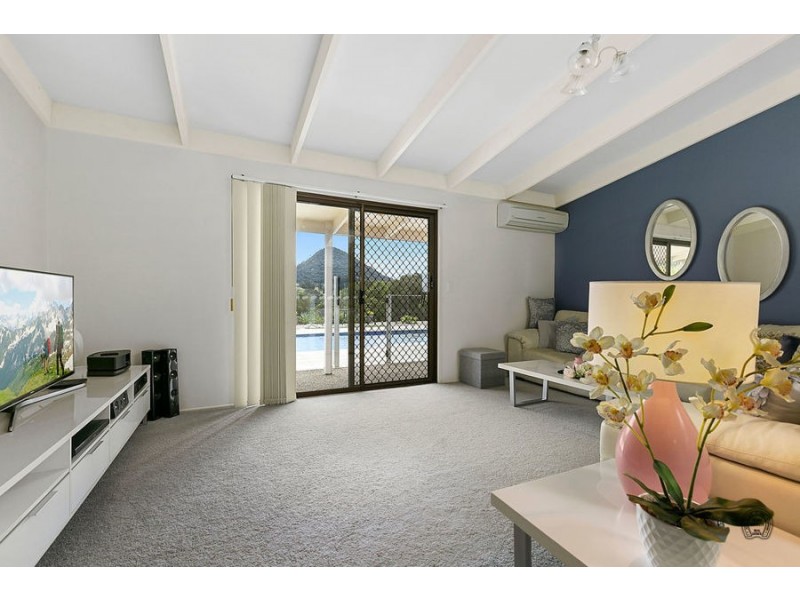 13 Mountain View Road, Pinbarren QLD 4568