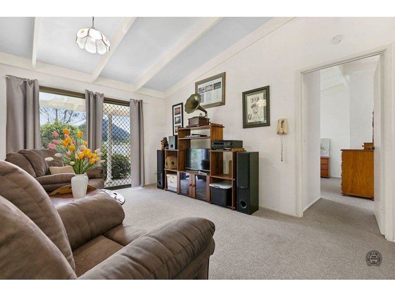 13 Mountain View Road, Pinbarren QLD 4568