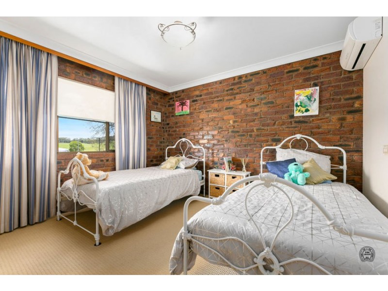 43 Goldhill Road, Greens Creek QLD 4570