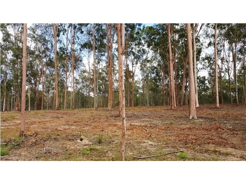 632 Rocks Road, The Palms QLD 4570