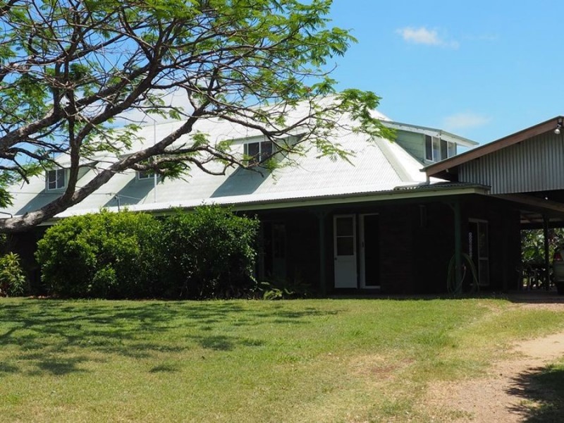 102 Hinchcliffes Road, Sunny Nook QLD 4605