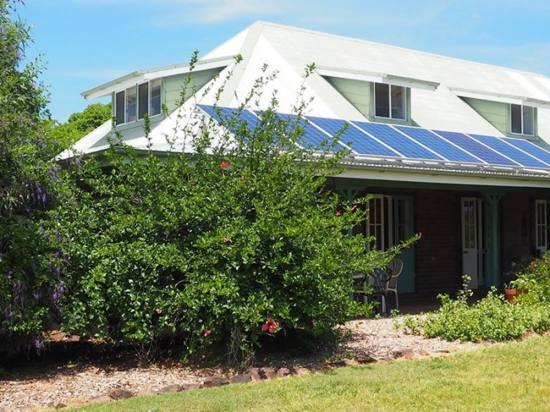 102 Hinchcliffes Road, Sunny Nook QLD 4605