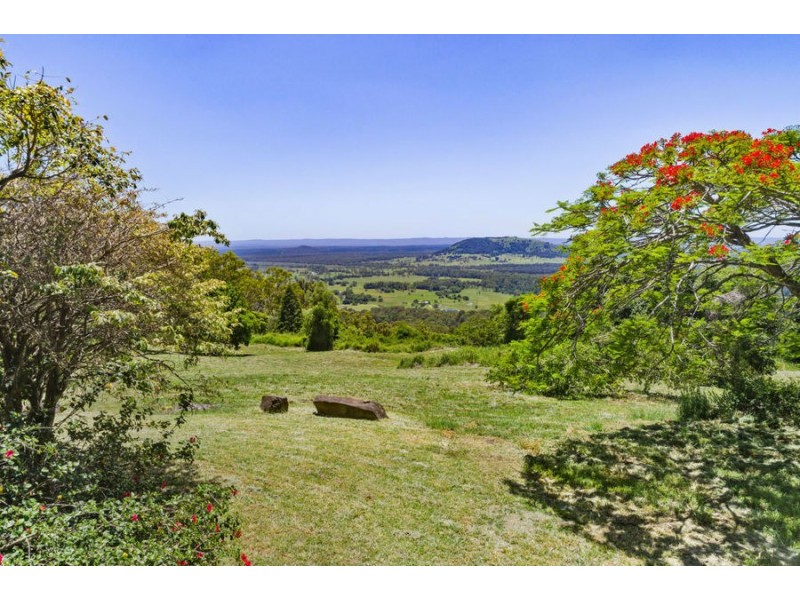 335 Stewart Road, Coondoo QLD 4570