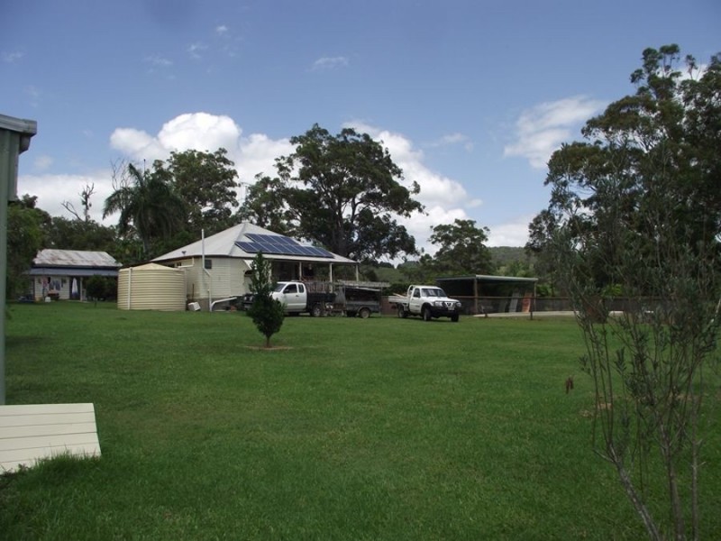 742 Shadbolt Road, Cedar Pocket QLD 4570
