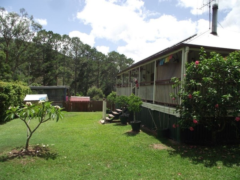 742 Shadbolt Road, Cedar Pocket QLD 4570