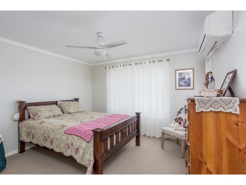 33 Watson Road, Southside QLD 4570