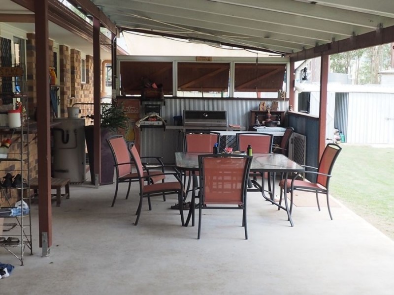 267 Wards Road, Glenwood QLD 4570