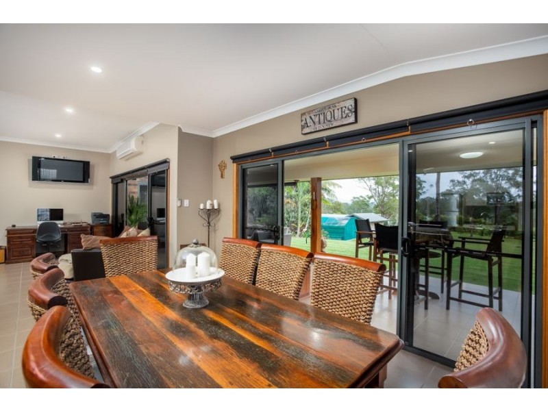 402 Groundwater Road, Pie Creek QLD 4570