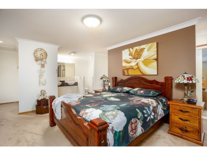 402 Groundwater Road, Pie Creek QLD 4570