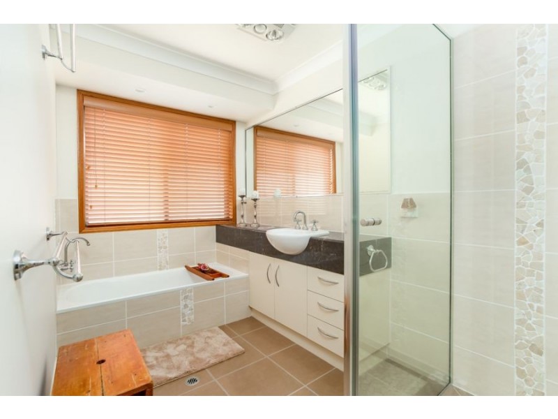 402 Groundwater Road, Pie Creek QLD 4570