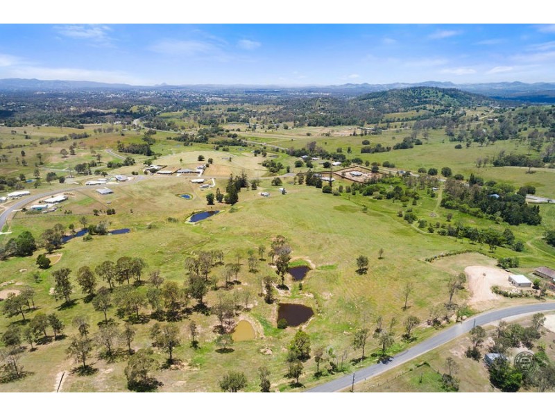Allen Park Estate, Chatsworth QLD 4570